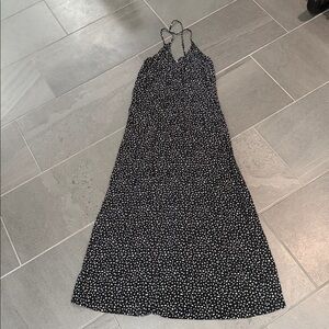 Like New - Old Navy V-Neck Maxi Dress - Large